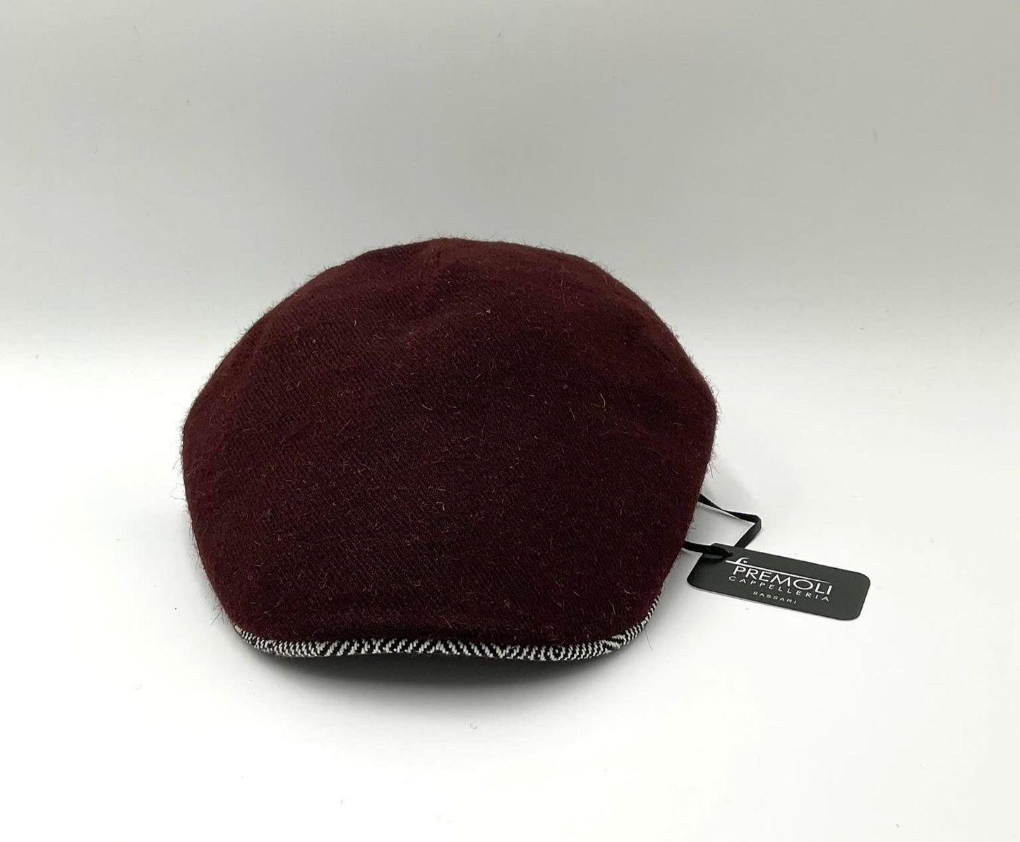 Duck Cap Orbace tinta unita e visiera contrasto
