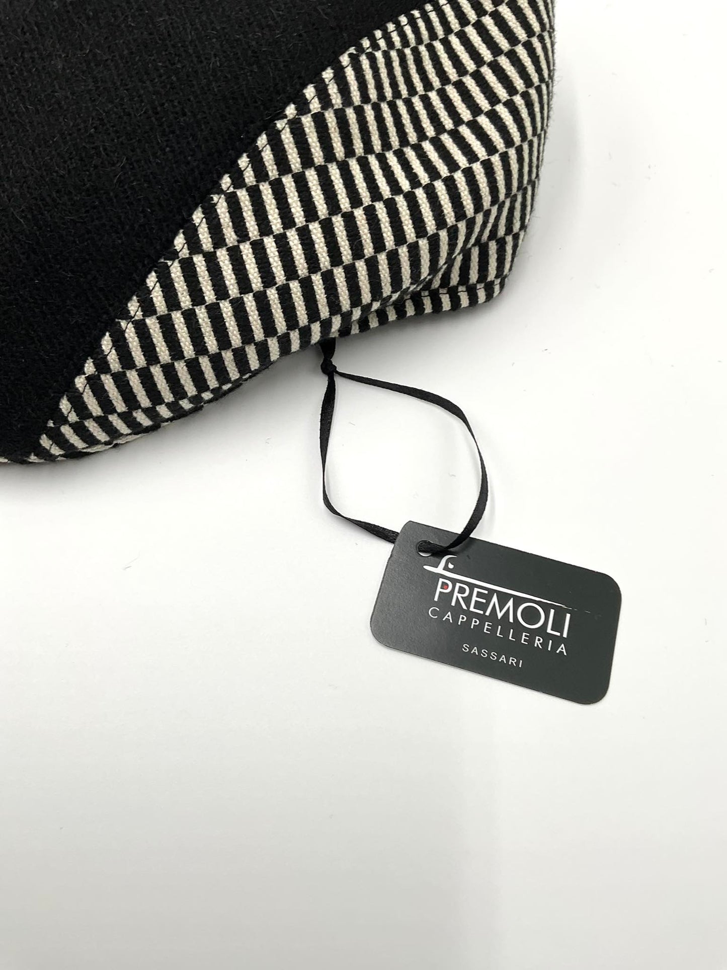 Duck Cap Orbace Strip