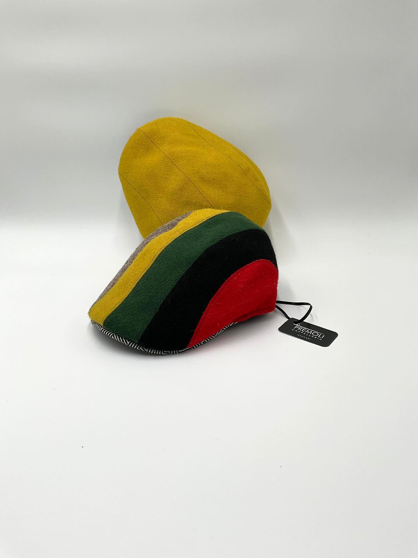 Duck Cap Orbace tinta unita e visiera contrasto