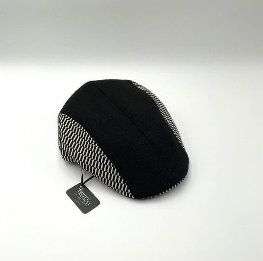 7P Duck Cap Orbace Black Stripe Bisaccia